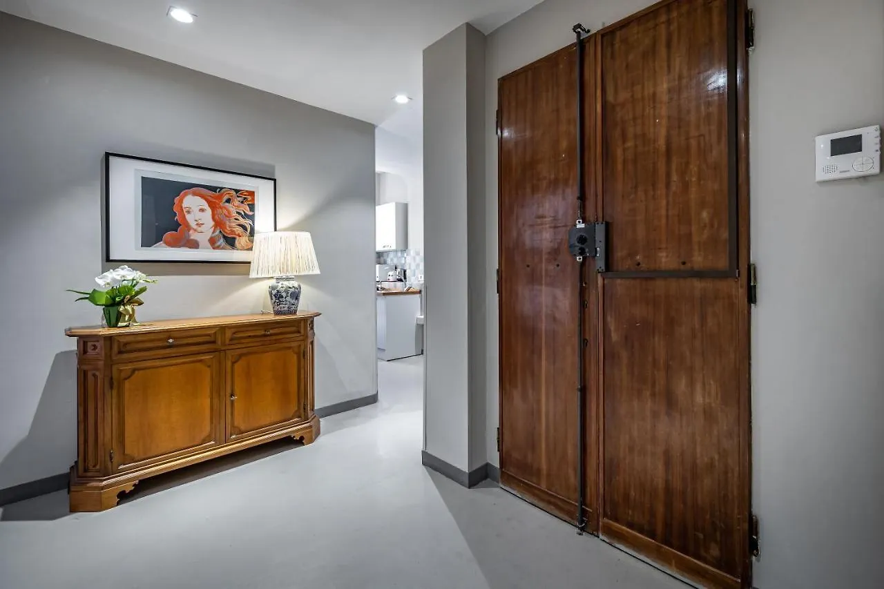 Yid Cavour 4 Rooms Luxury Apt In The Heart Of Florence Apartment