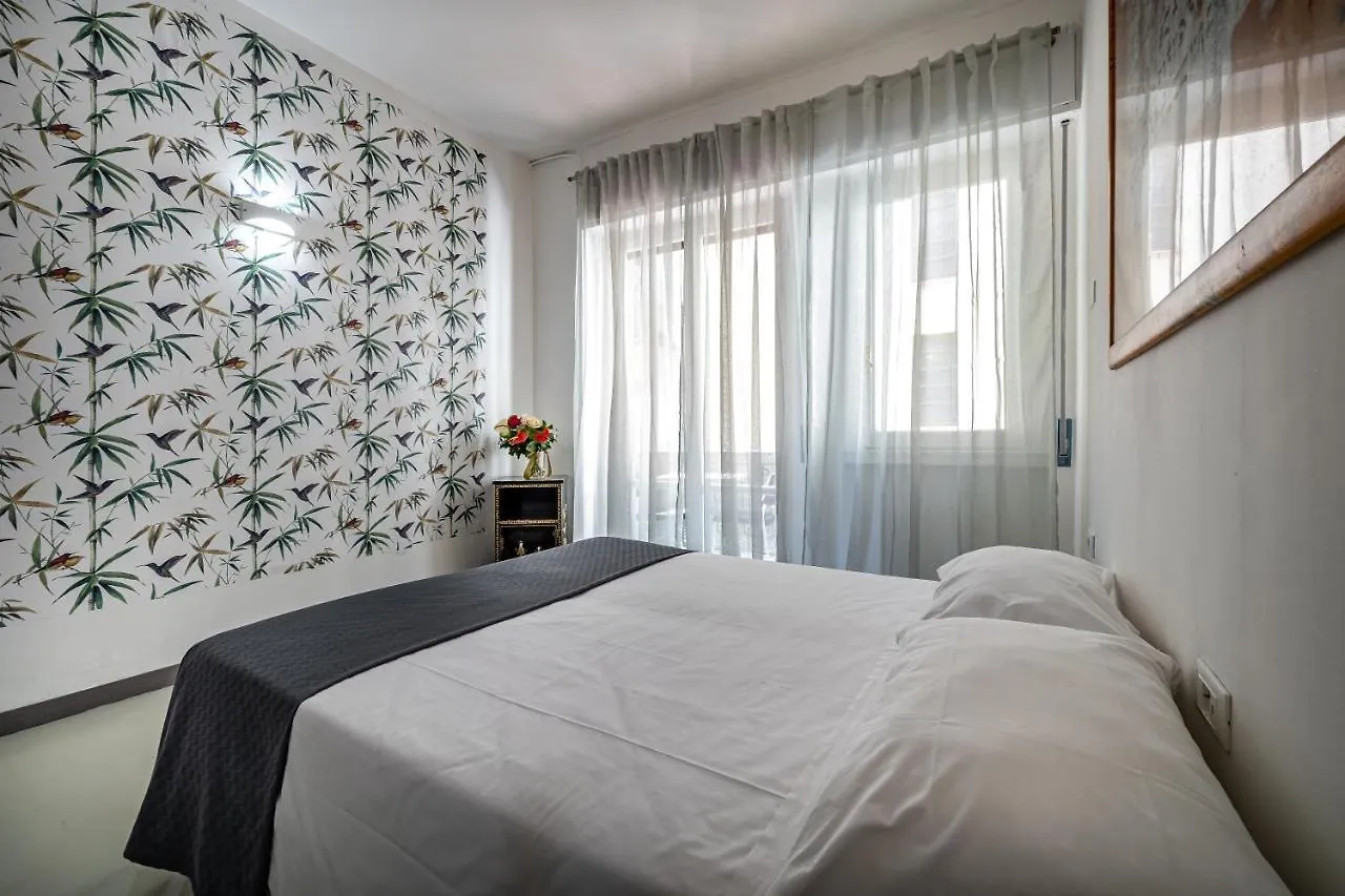 Yid Cavour 4 Rooms Luxury Apt In The Heart Of Florence Italy